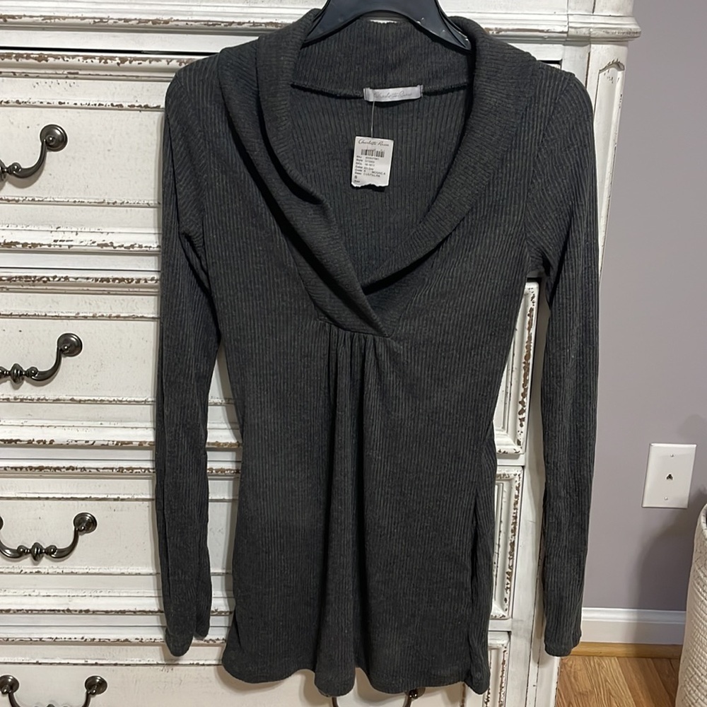 Charlotte Russe Gray Sweater Small